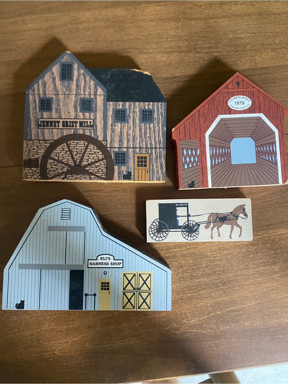 Vintage Cat’s Meow Wooden Art Lot (4)